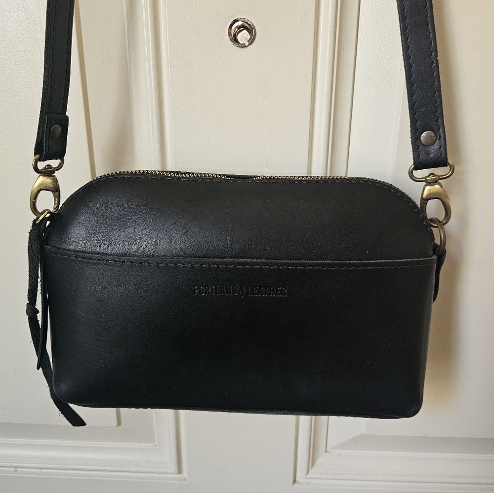 Portland Leather Large Camera BAG, Shoulder/Crossbody🍁🍂 - Picture 6 of 12